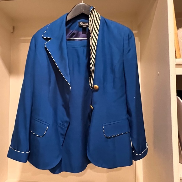 1980s Vintage Royal Blue Silk suit with padded shoulders - Picture 8 of 8